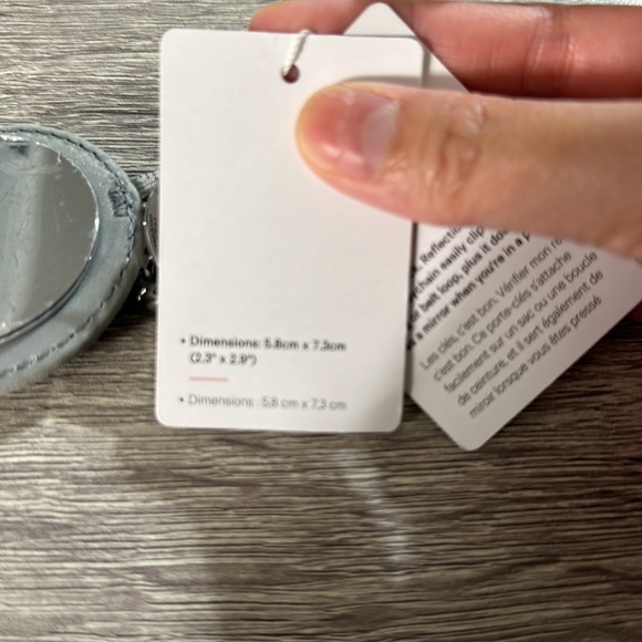 Lululemon Keychain - Picture 6 of 6